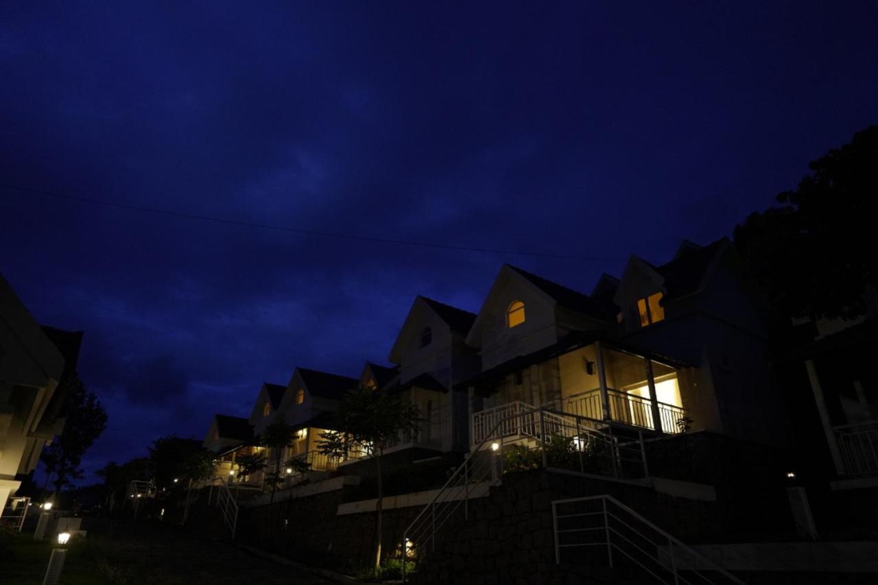 Mirth Hotels And Resorts Kanthalloor Exterior foto